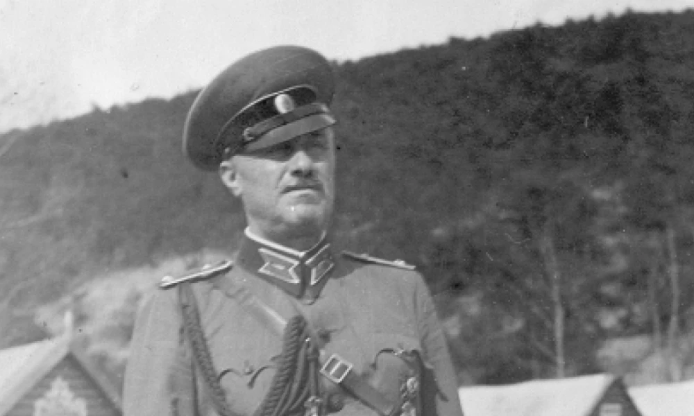 «Ο Σωτήρας»: Η ζωή του «Βούλγαρου Σίντλερ» έγινε ταινία - Ποιος ήταν ο Συνταγματάρχης Τσβέταν Μουμτζίεφ